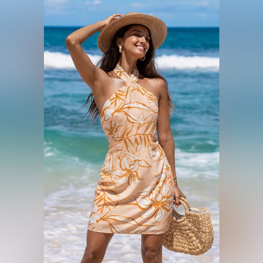 NWT Cupshe Soft Tropics Crossover Halter Mini Dress Large *FLAW*